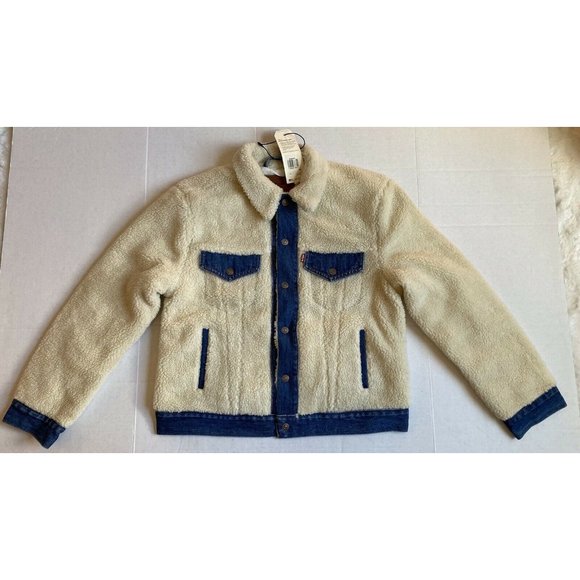 LEVI'S EX-BOYFRIEND Ecovero Sherpa Trucker Jacket “Counting Sheep” Size M NWT